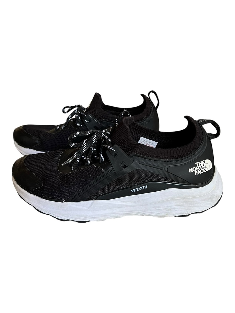 The North Face Black and White VECTIV Trail Shoes Women’s Size 9